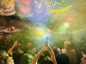 Whirl-y-Gig No90 Live 2025-12 (14)