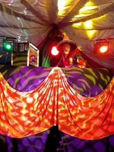 Whirl-y-Gig No90 Live 2025-4 (23)